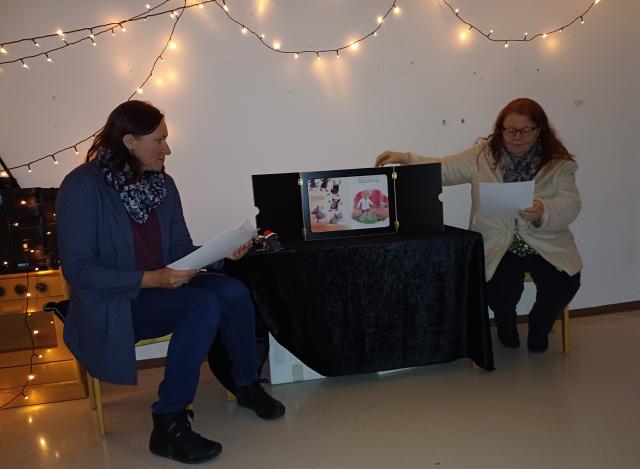 Kamishibai Muffelmonster feiert Weihnachten 